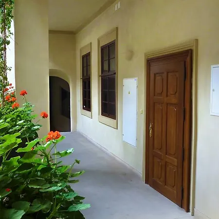 U Labuti Apartment Prague
